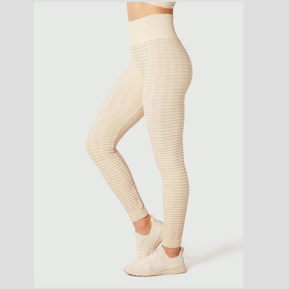 Nux Pucker Up Legging Latte - Picture 3 of 3